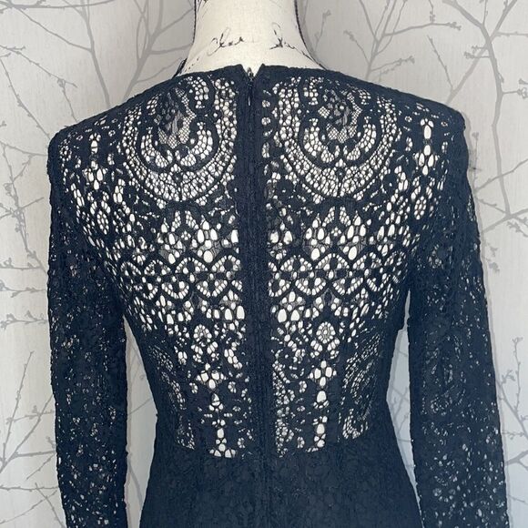 ASOS Petite Black Lace V Neck Long‎ Sleeve Midi Sheath Dress - Picture 6 of 8